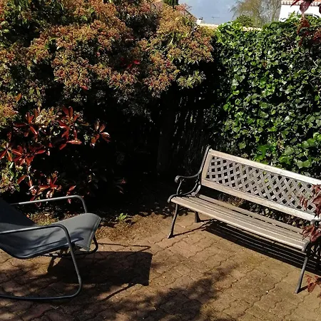Charmante Maison Proche Plage, Jardin, Parking - Fr-1-823-135 Casa de Férias *