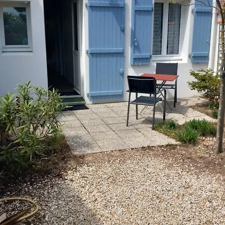 Ferienhaus Charmante Maison Proche Plage, Jardin, Parking - Fr-1-823-135